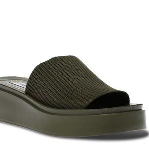 NEW Steve Madden Slides